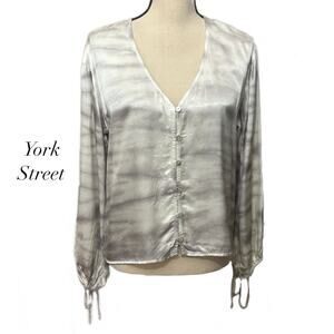 York Street Silver Smoke Button Long Sleeve Tie Cuff Satin Blouse NWT Size M